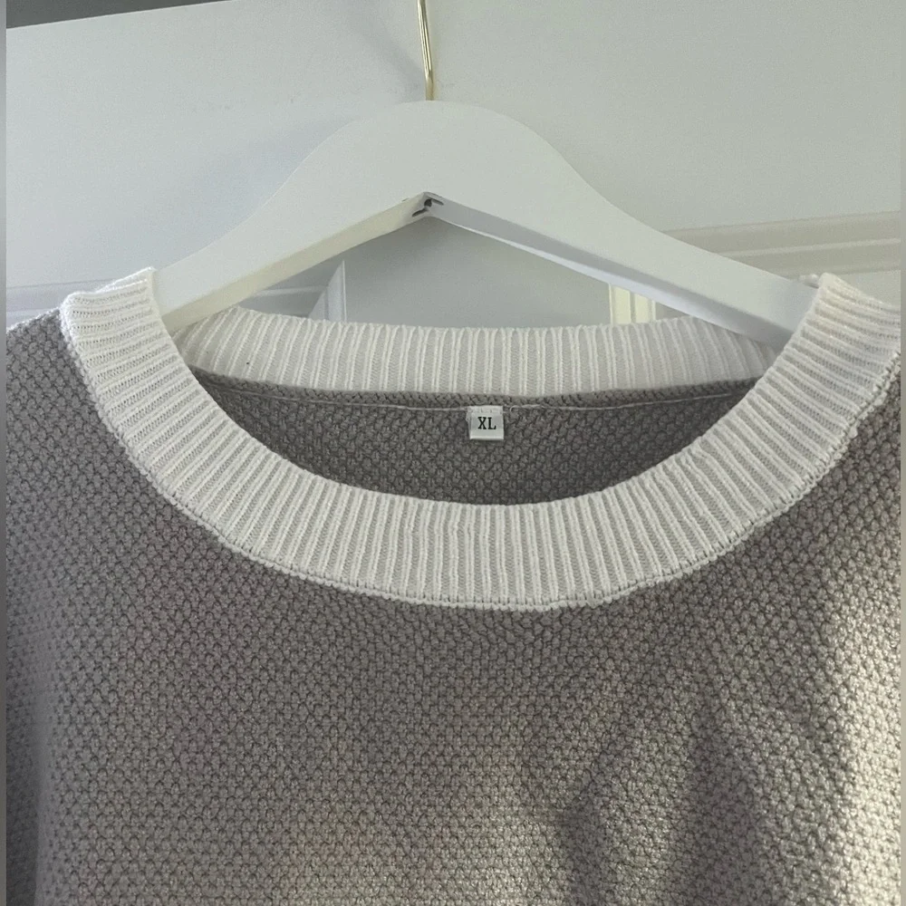 Only worn once! Women’s XL Gray Women's Sweater
